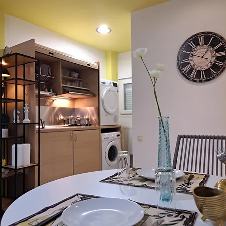 Luxury Campus Apartamento Tesalónica