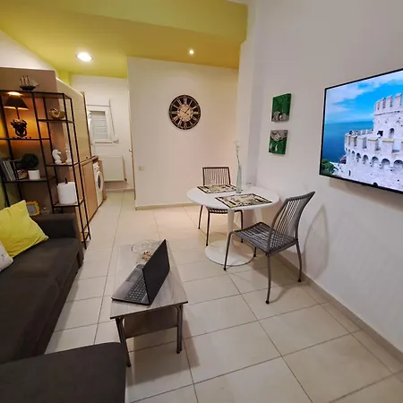 Luxury Campus شقة *